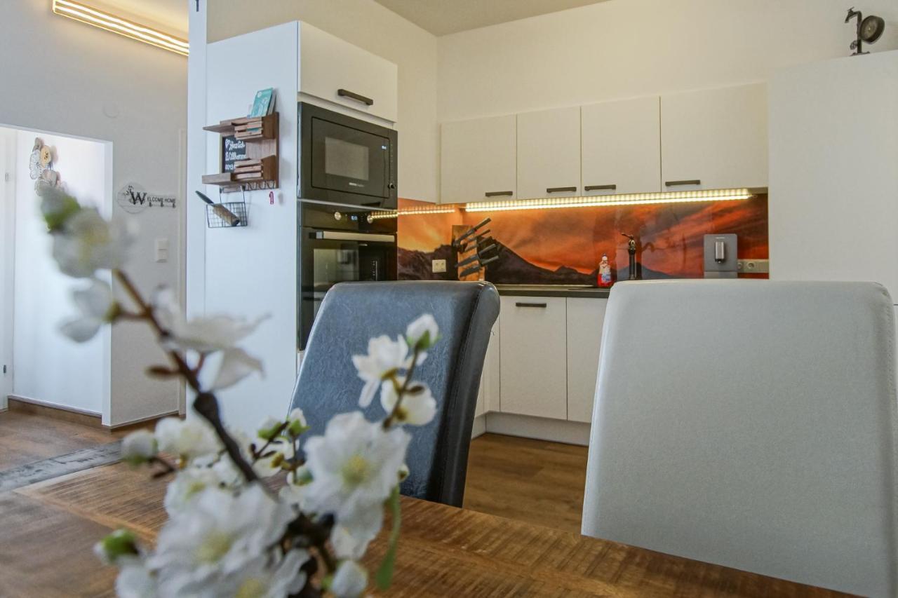 Auszeit Steiraland 8 Mit Ueberdachten Balkon Und Parkplatz Leoben  Exterior foto